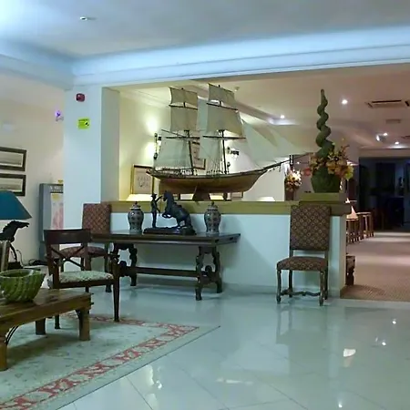 Al Foz فندق 3*